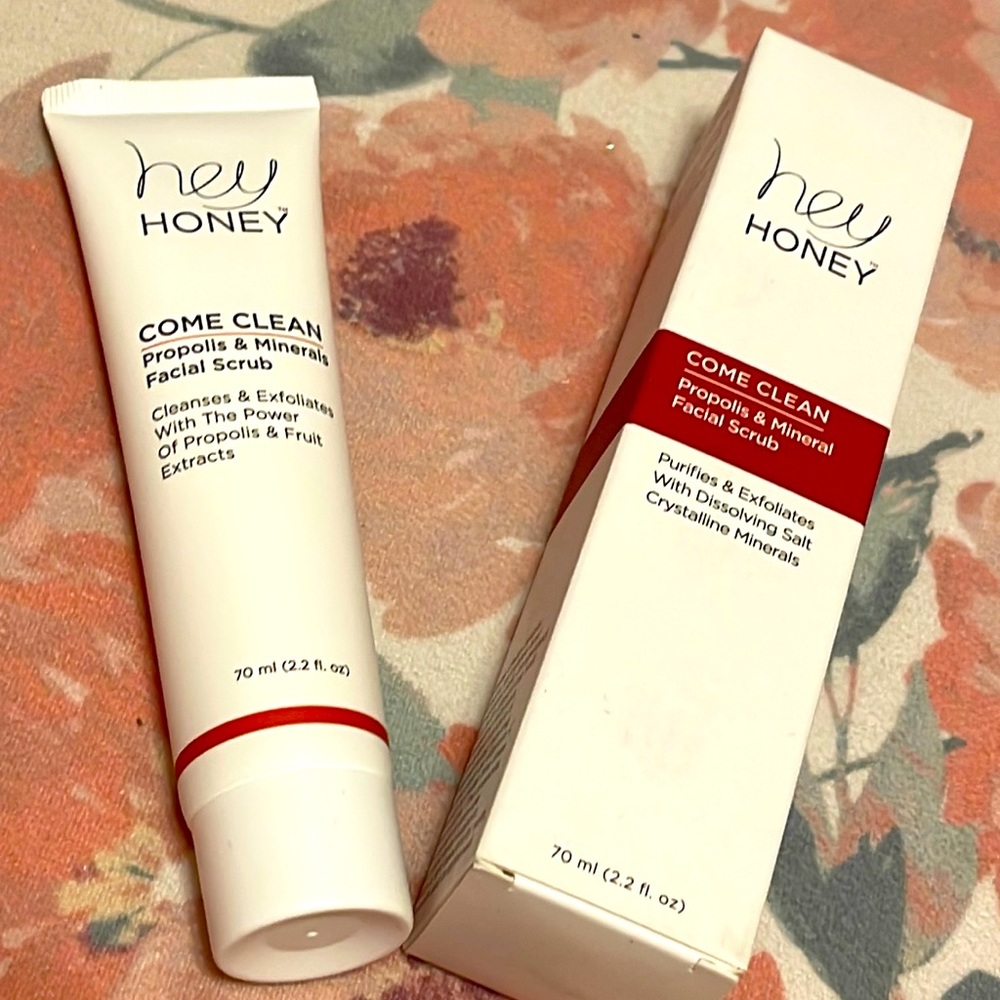 SOLD!!! HEY HONEY Come Clean Propolis and Mineral Facial Scrub
